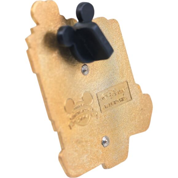 Walt Disney Mickey Mouse Norman Rockwell Triple Self Portrait 2001 3D Pin - Picture 8 of 8